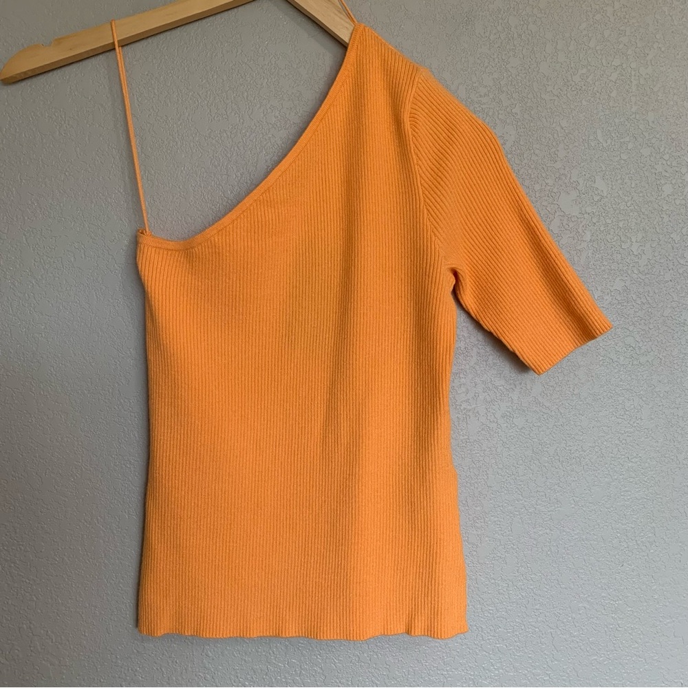 Vero Moda One Shoulder Short Sleeve Top Size XS Orange Ribbed Stitch Fix NWT